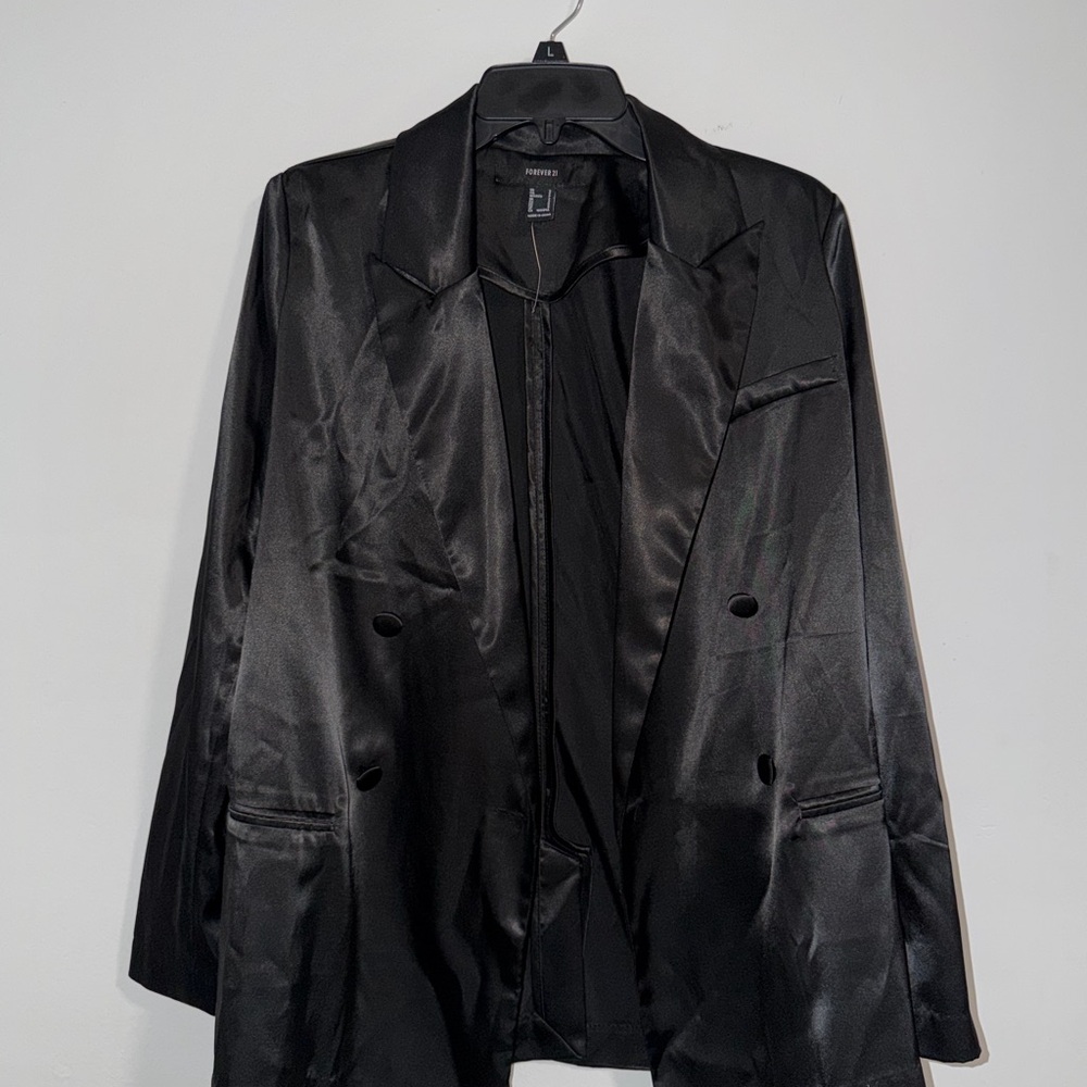 Forever 21 Shiny Black Blazer